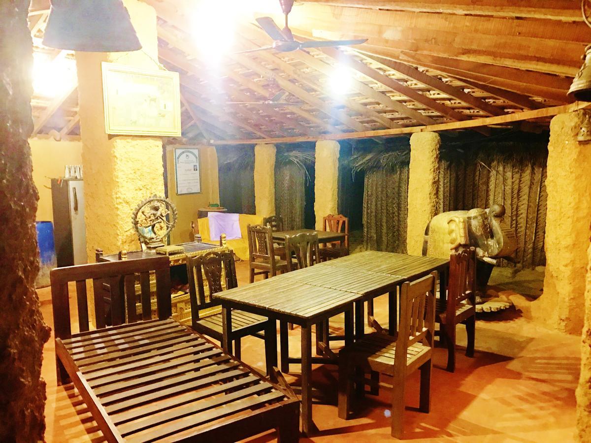 Hôtel Nirvana Nature à Gokarna  Extérieur photo